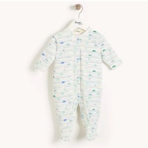 Excellent condition, never worn THE BONNIE MOB- SARDINIA CLOUDS SLEEPSUIT BLUE